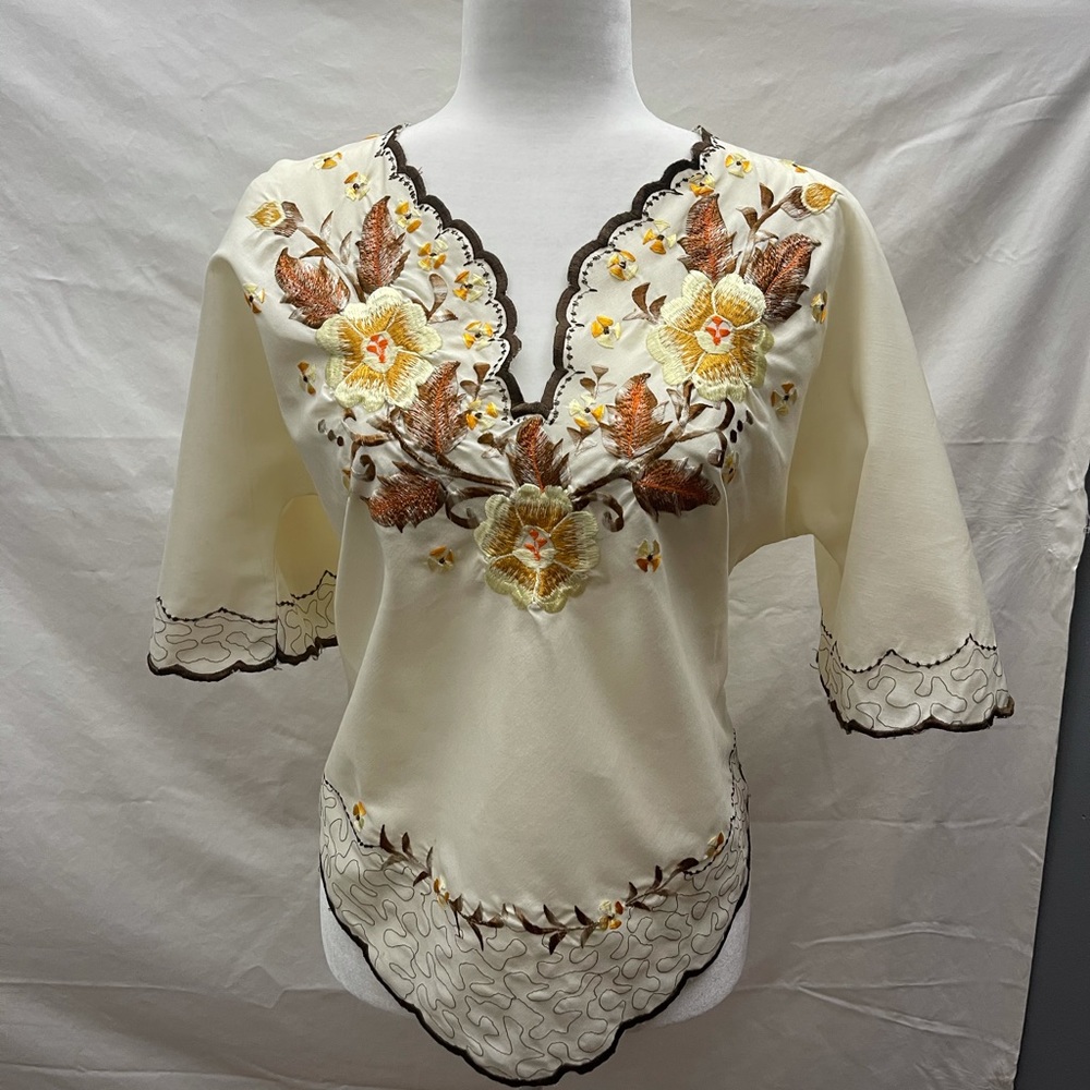 Vintage 1970s embroidered angel wing tunic